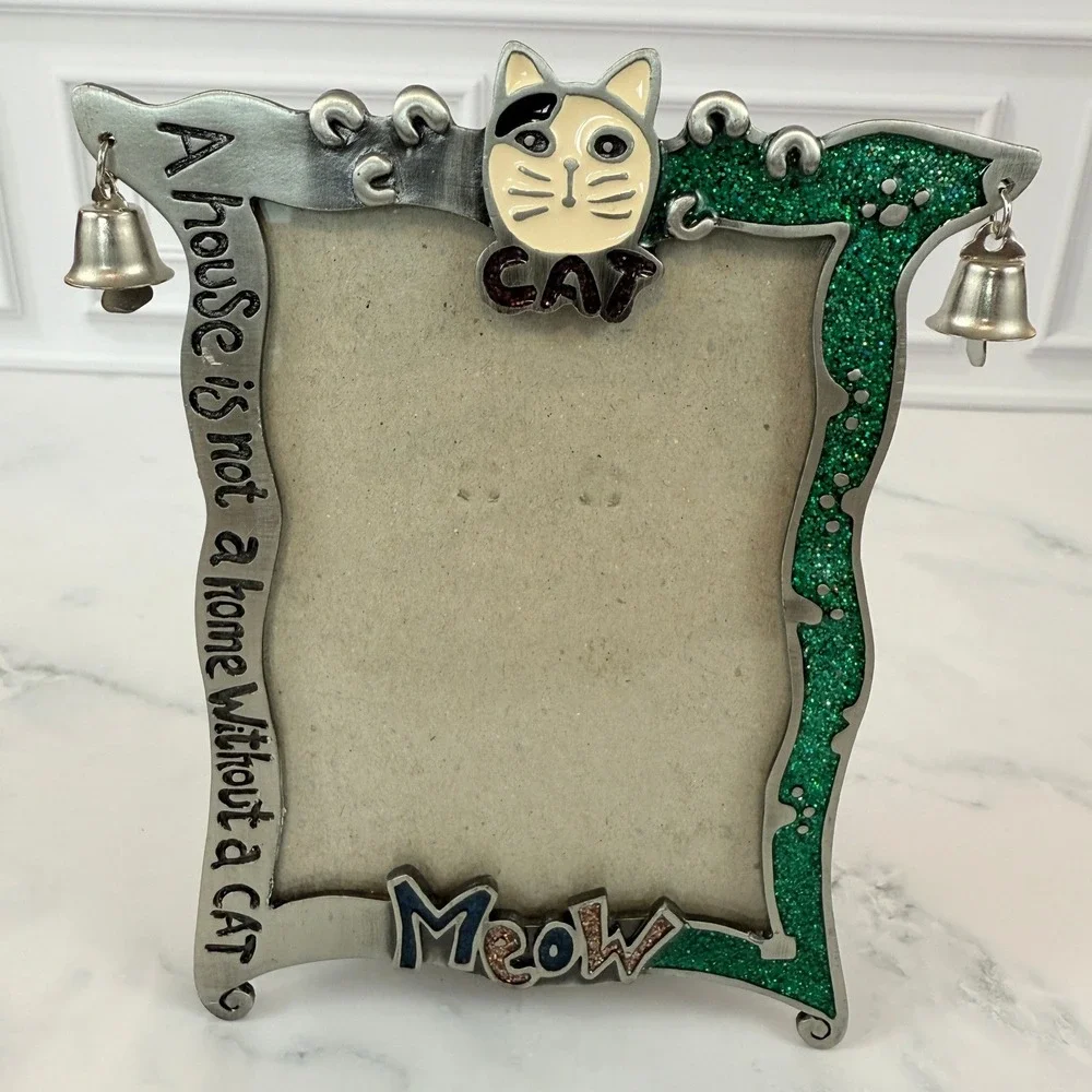 CAT Picture Frame with Bells